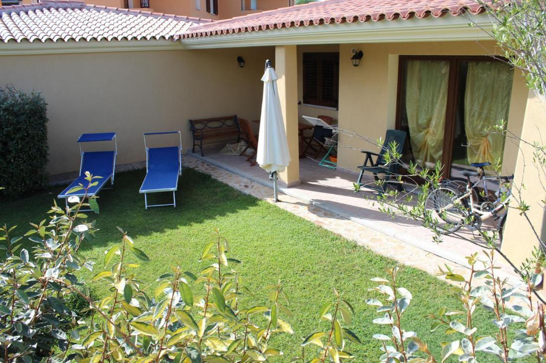 Casadelfaro Con Giardino A Pittulongu 600Metri Dalla Spiaggia Olbia Buitenkant foto
