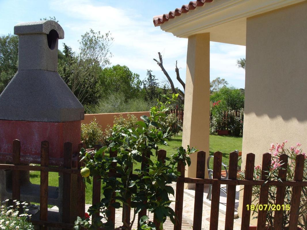Casadelfaro Con Giardino A Pittulongu 600Metri Dalla Spiaggia Olbia Buitenkant foto