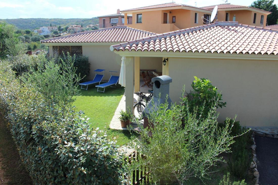 Casadelfaro Con Giardino A Pittulongu 600Metri Dalla Spiaggia Olbia Buitenkant foto